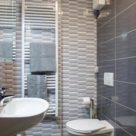 Sixties Elite Free Private Parking Appartement Debrecen